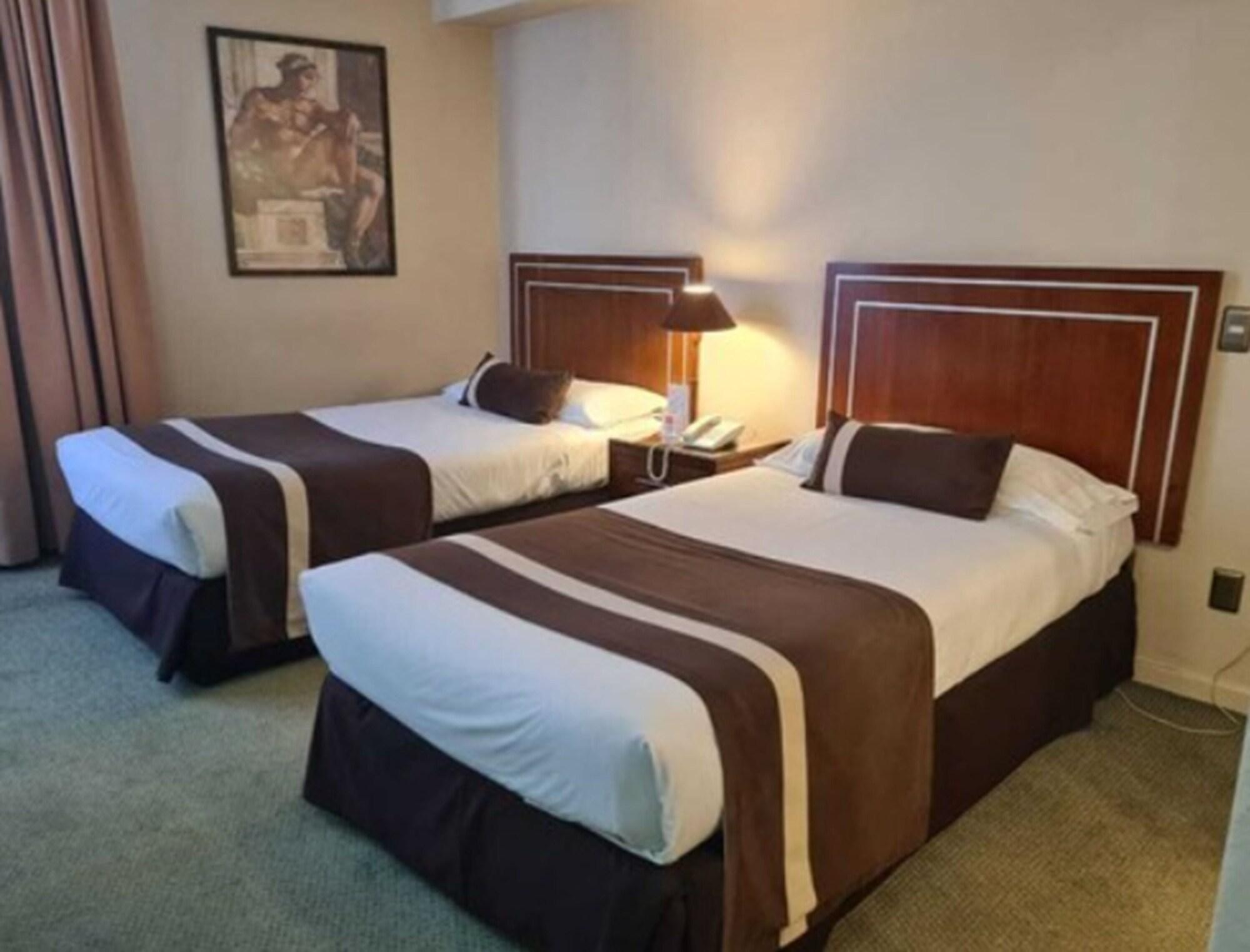 Hotel Leonardo Da Vinci Santiago Buitenkant foto