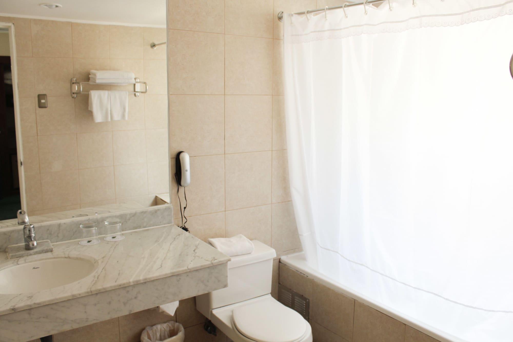 Hotel Leonardo Da Vinci Santiago Buitenkant foto
