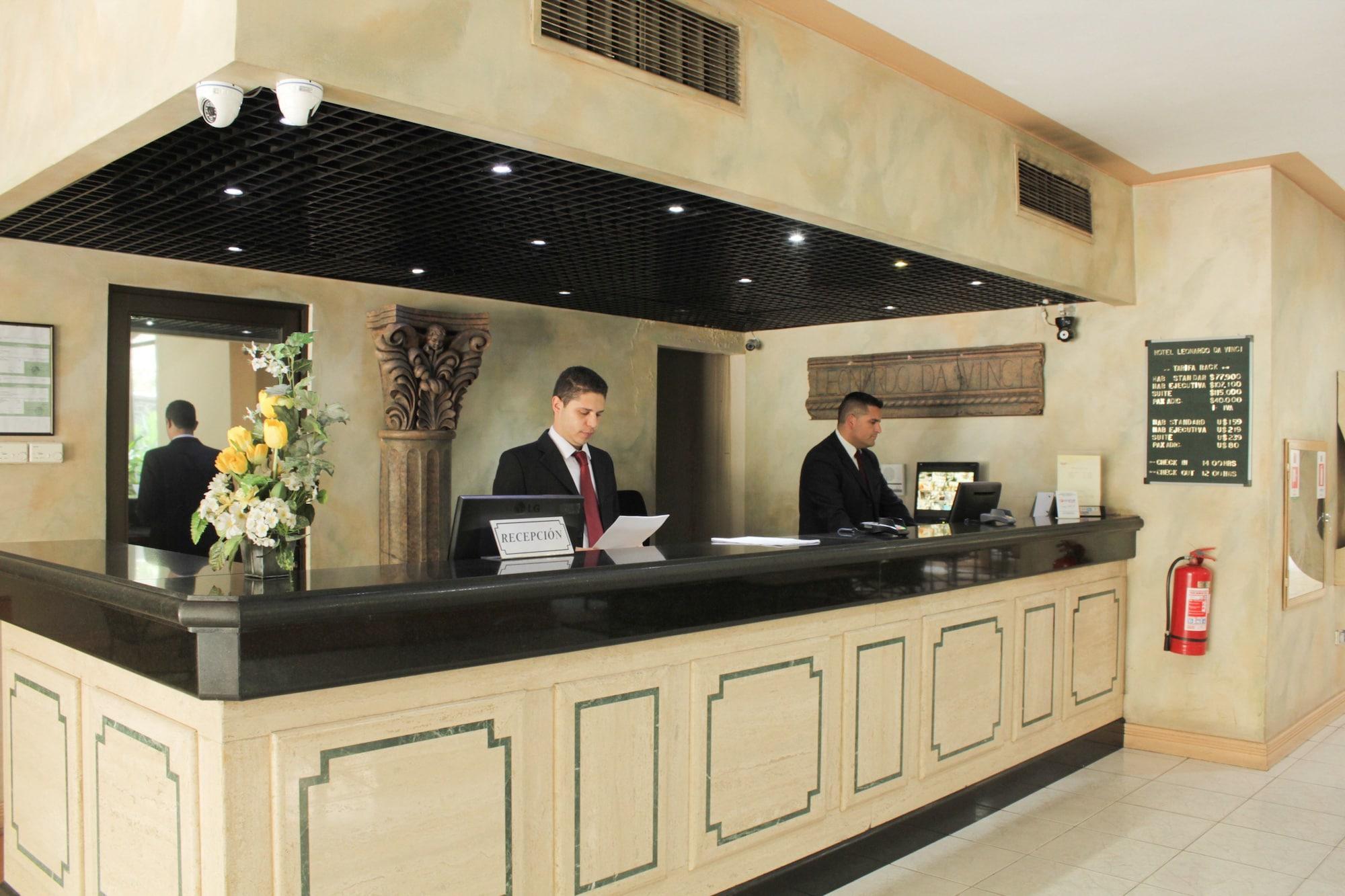 Hotel Leonardo Da Vinci Santiago Buitenkant foto